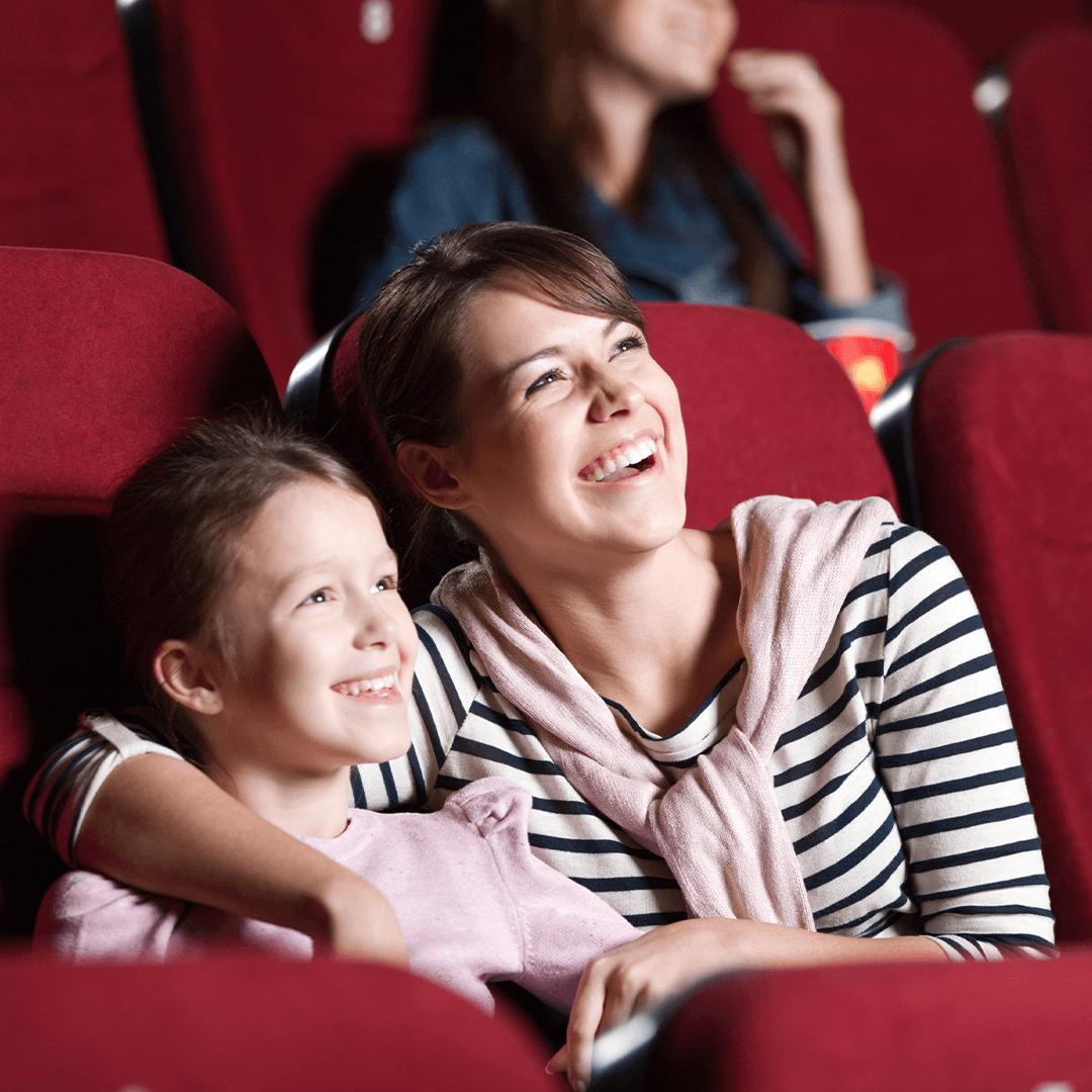 Gemeinsam im Theatersaal – kulturelle Kinderaktivitäten Frankfurt für Groß und Klein