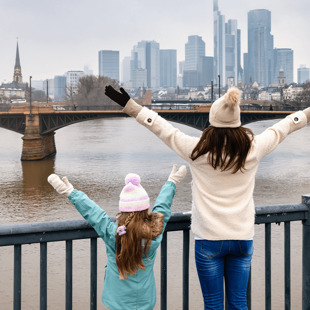 Blick über die Skyline – aufregende Kinderaktivitäten Frankfurt mit Aussicht